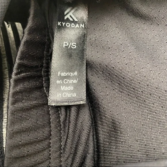 Kyodan Mesh Inset Racerback Tank - Picture 7 of 7